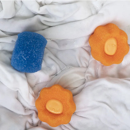 Pet Hair Remover Ball: Laundry Fur and Lint Catcher.